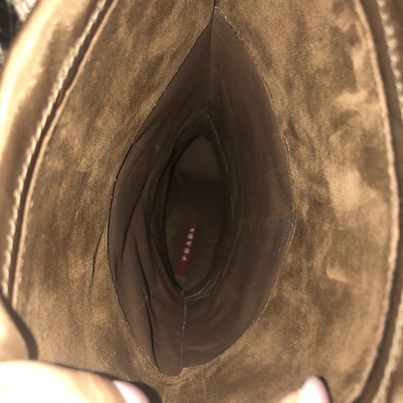 NWB Prada women’s fur boot with platform - Picture 8 of 8